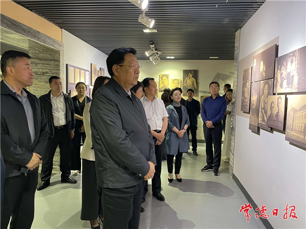 多杰热旦3.jpg