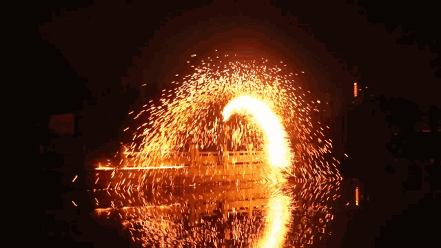 eb0728440a3e422fbc8d6b0f7409ded8.gif