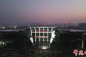 【社会】常德高铁站成功“挂牌”