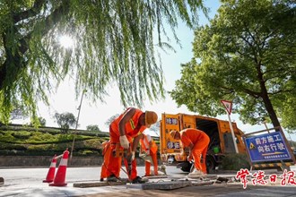 【组图】致敬高温下的劳动者——聚焦市政人的“热辣滚烫”