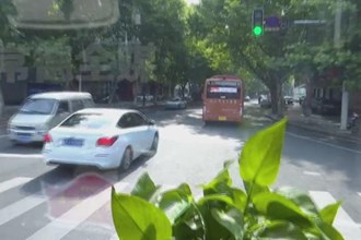 邹文辉调研智慧公交建设工作 倡导公交优先 方便群众出行