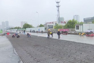 邹文辉实地督导武陵大桥维修加固工程