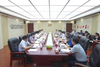 曹志强调研澳门金沙博彩娱乐平台市场主体培育工作