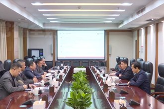 曹志强与海捷控股集团有限公司董事长储慧斌一行座谈