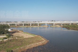 铁路环境综合整治 交通线变身“安畅绿美”风景线