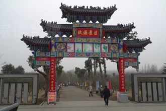 安乡：以花为媒激活“春日经济”