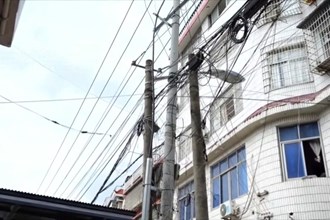 石门：整治“蜘蛛网” 城市“颜值”升
